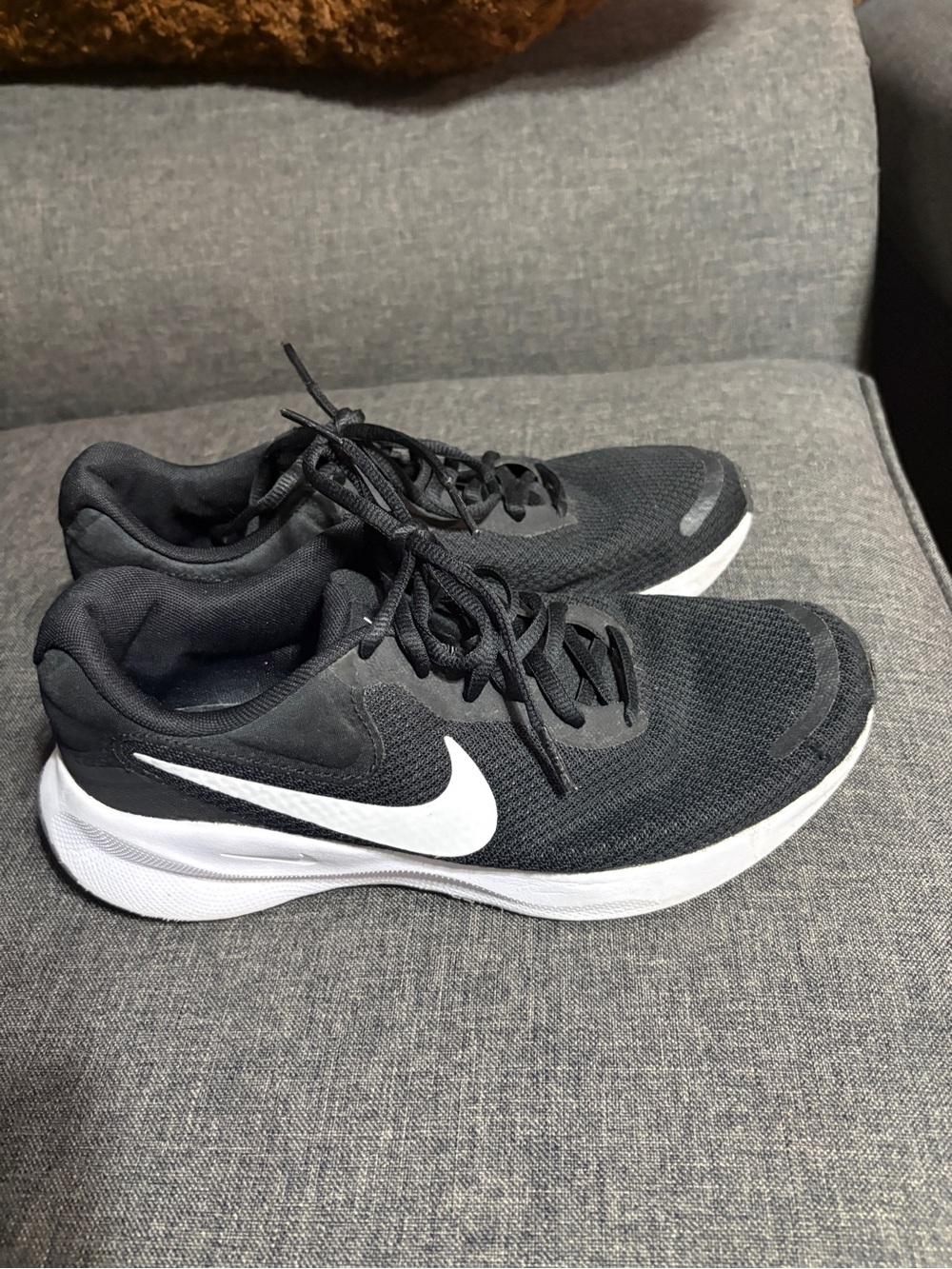 Nike Black and White Men's Athletic Running Shoes